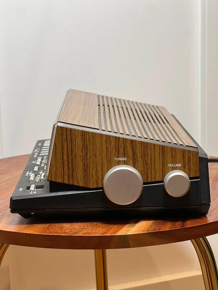 Vintage Realistic Chronomatic-259 AM/FM Alarm Clock Radio - photo 4