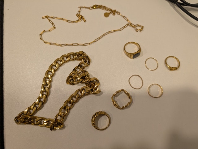 Gold-tone Jewelry Set
