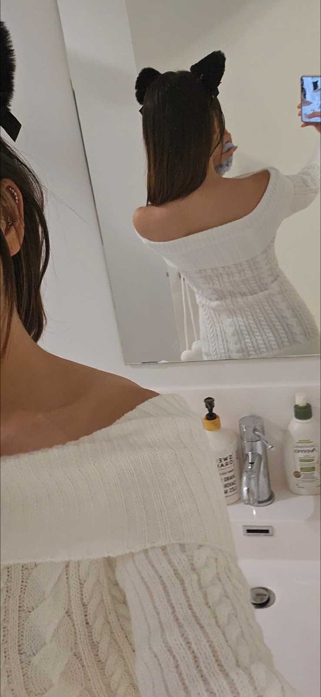 S Off-Shoulder Sweater Dress - photo 2