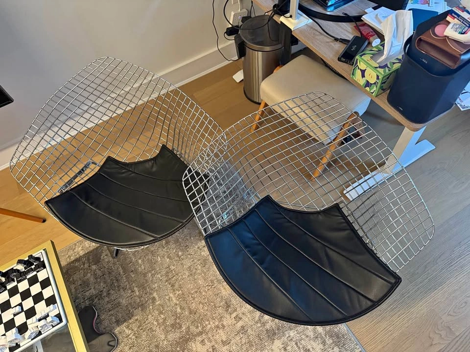 Pair of Bertoia-style Diamond Chairs