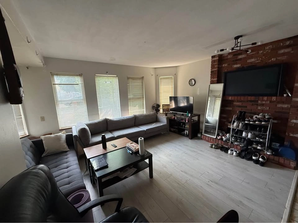 2 Beds 1 Bath - House - photo 2