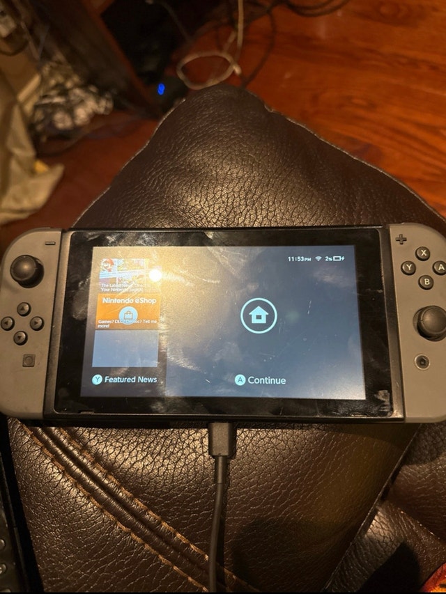 Nintendo Switch (Excellent Condition) with Sonic Forces