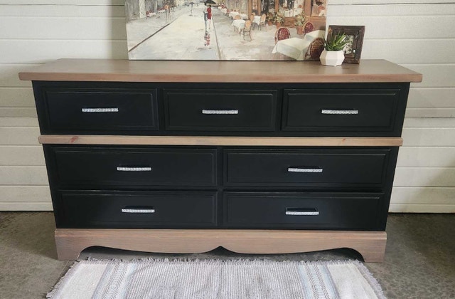 SOLID Wood 7-Drawer Dresser