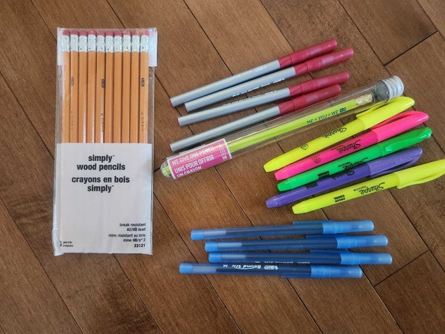 School Supplies Bundle - Lot 3 - photo 2