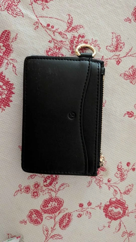 lululemon leather alternative flap front card case - photo 3