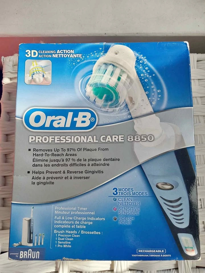 Oral-B Professional Care 8850 Electric Toothbrush