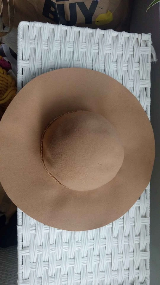 New with tag Camel Wide Brim Wool Hat - photo 2