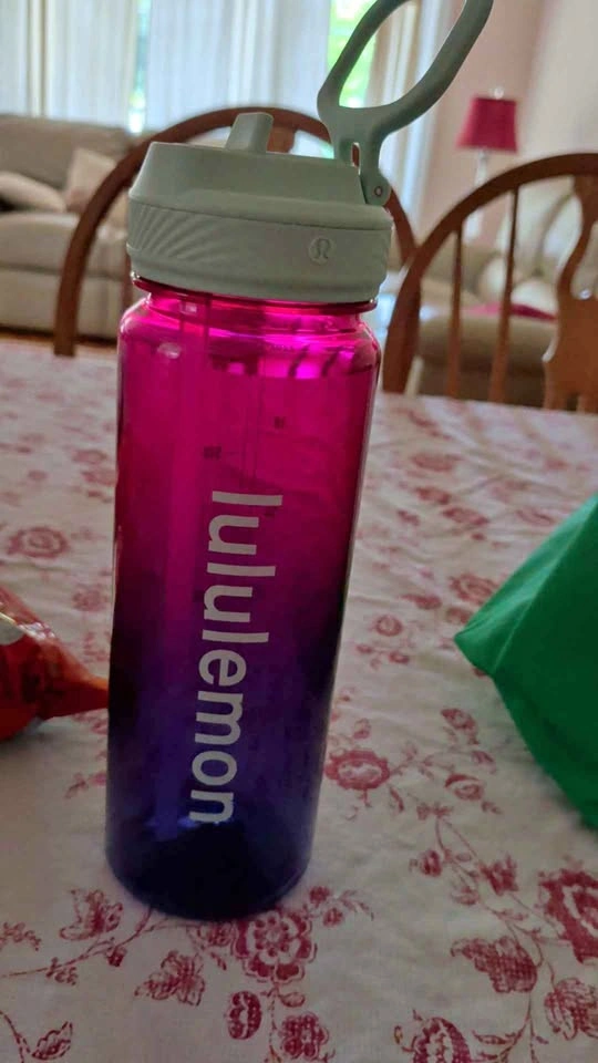 lululemon back to life clear bottle 24 oz
