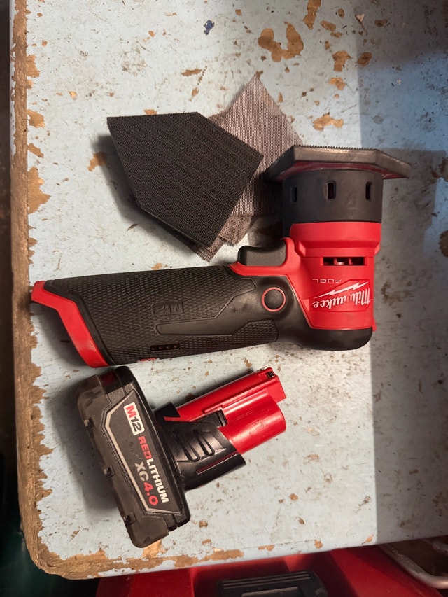 milwaukee m12 sander