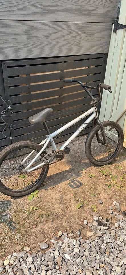 Villain capix bmx bike