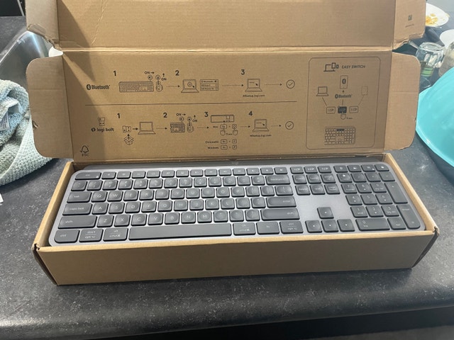 Logitech MX Keys Combo