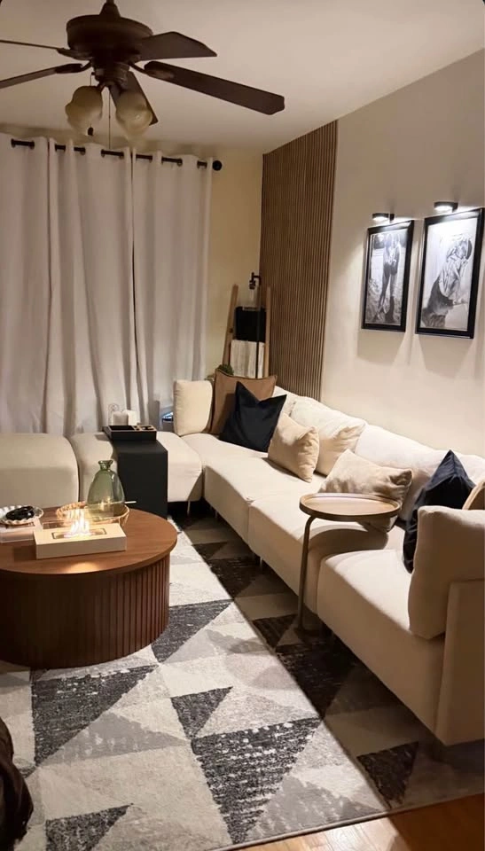 Cream Modular Sectional Sofa - photo 3