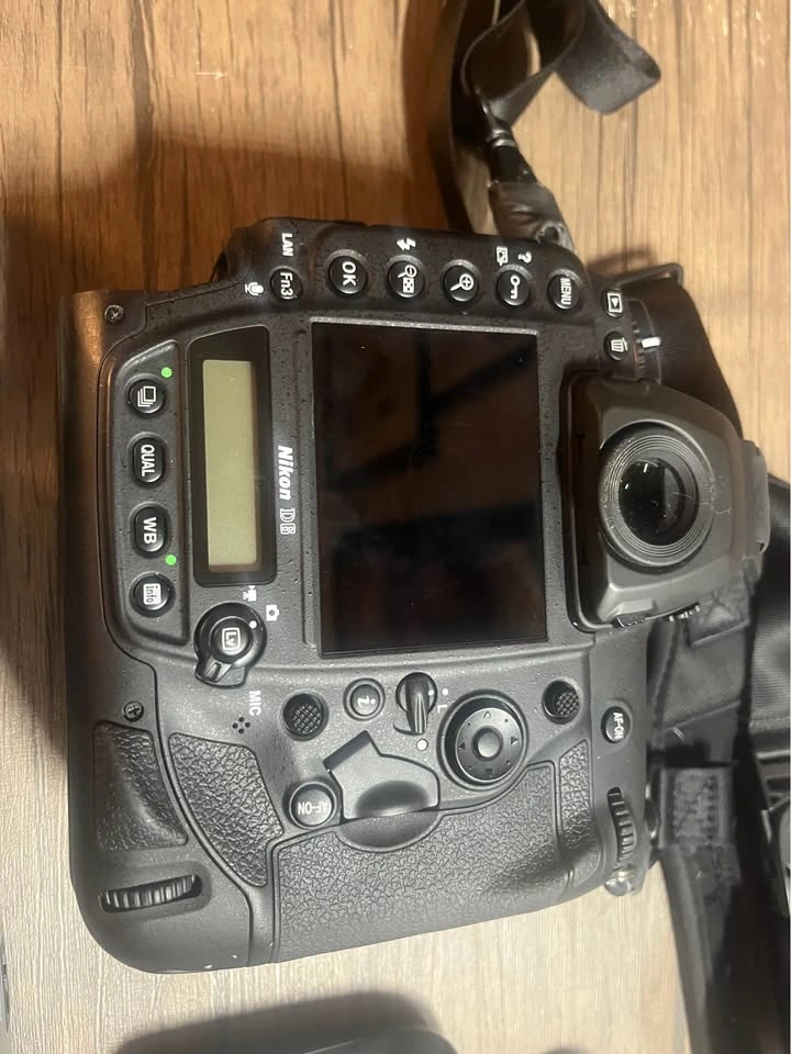 Nikon D6 Camera Bundle w/ 2 Lenses - photo 5