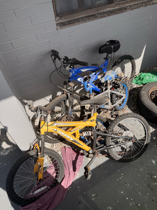 3 bikes for sale - photo 2