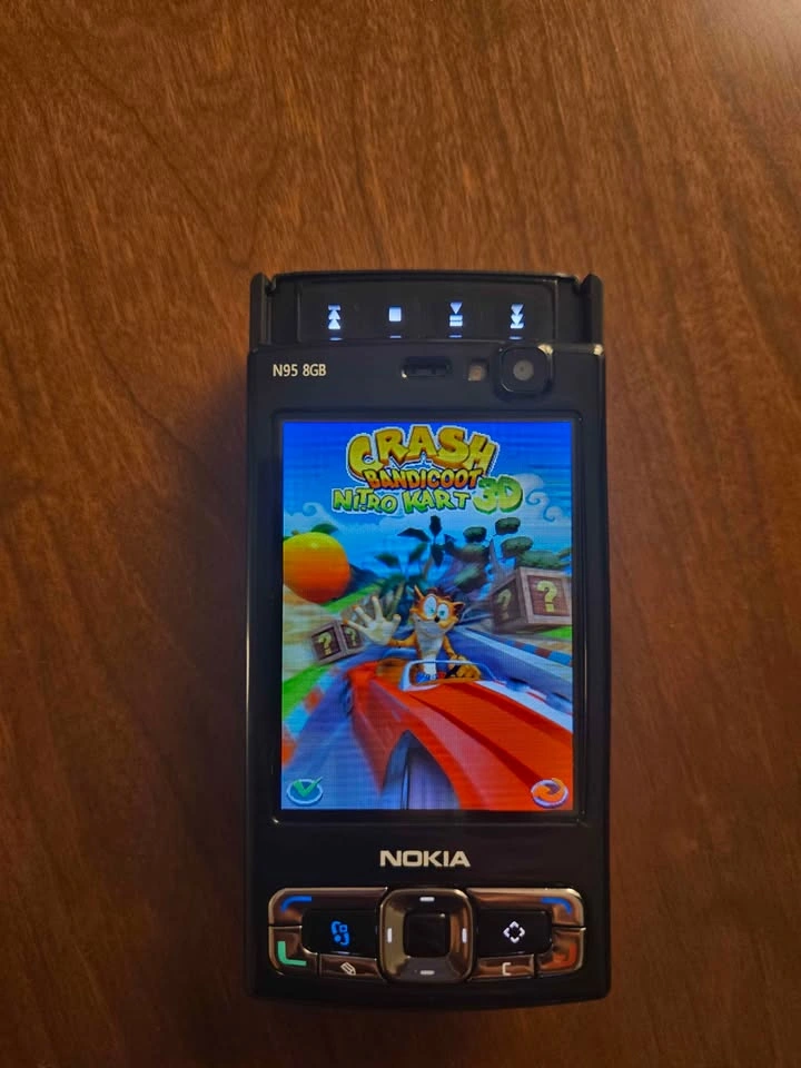 Nokia N95 8GB Version - photo 5