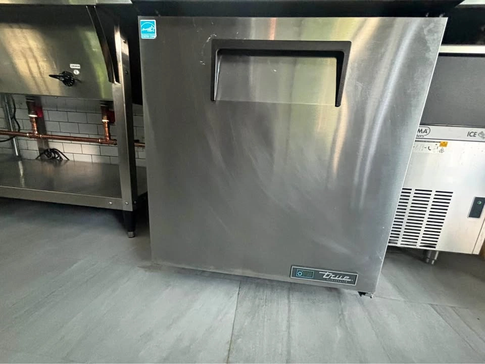 True 27” Undercounter Refrigerator