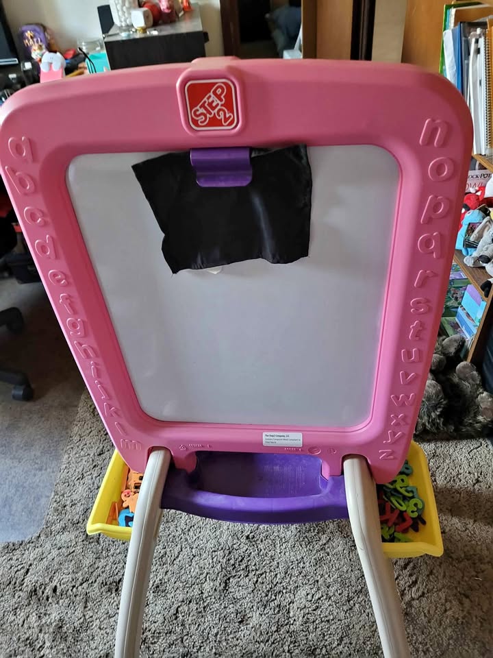 Chalkboard/ Dry erase Whiteboard