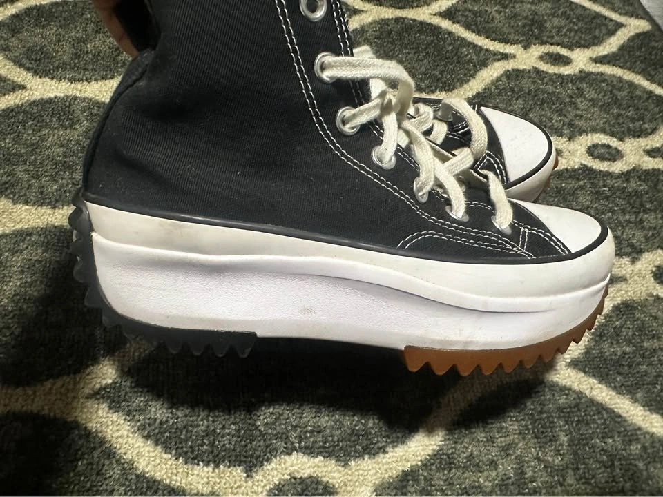 Converse shoes - photo 2