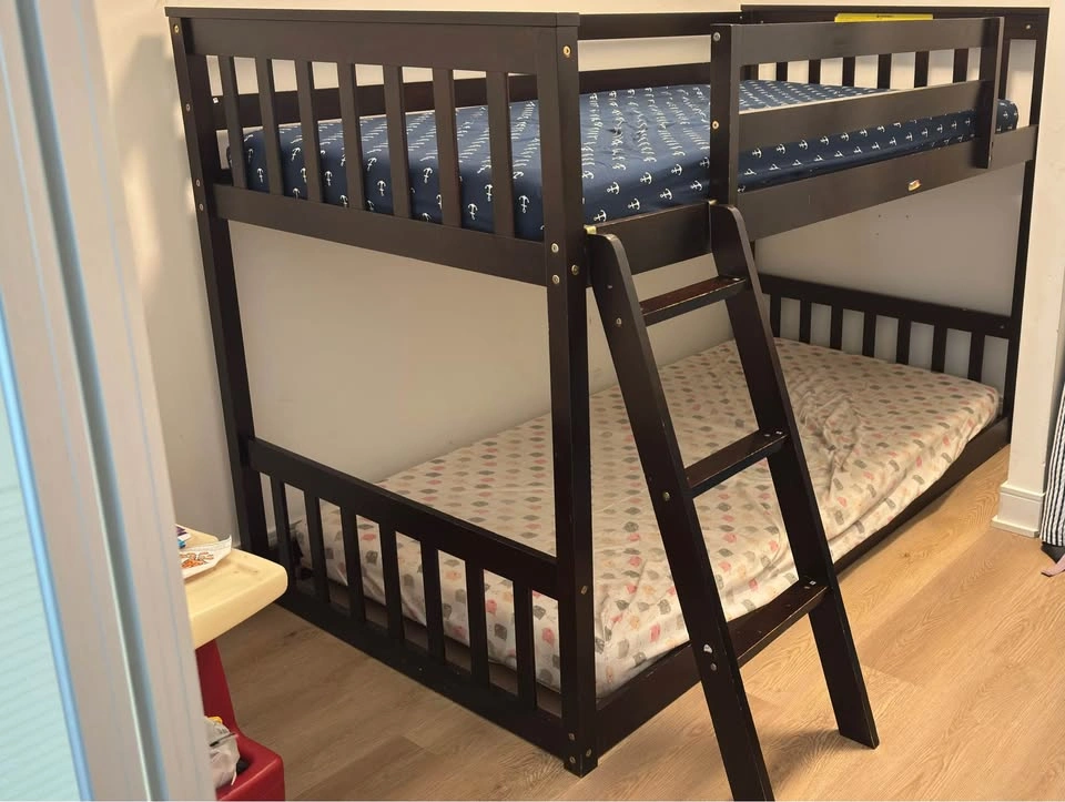 KOTEK Twin Over Twin Bunk Bed with Ladder - photo 5