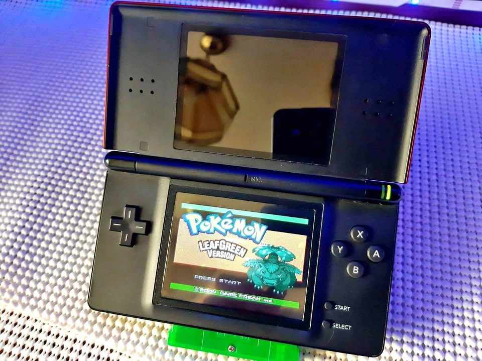 Nintendo DS Lite Read Details
