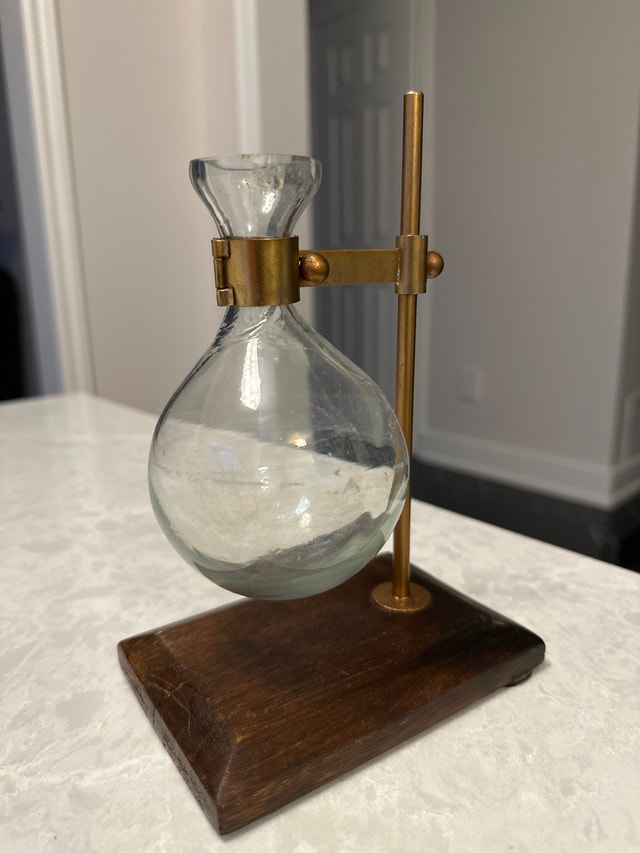"Julia" science-inspired flask vase by Indiska - photo 2
