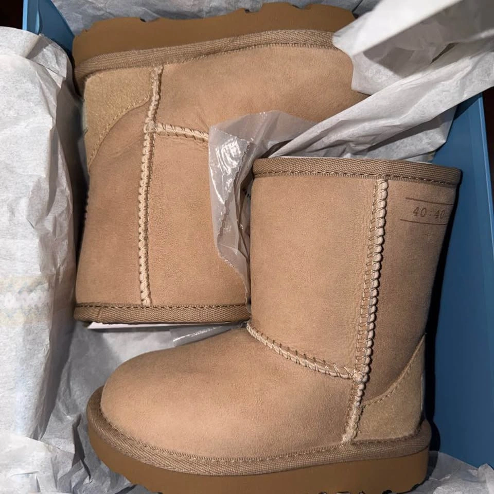 UGG T Classic II Sand Toddler 7 Boots - photo 2