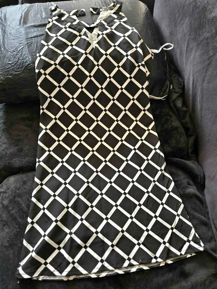 White House Black Market Diamond Pattern Halter Dress