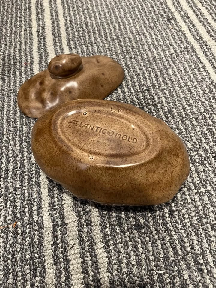 Atlantic Mold Ceramic Potato Dish with Lid - photo 3