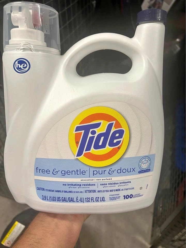 Tide Free & Gentle Liquid Laundry Detergent 132 fl oz