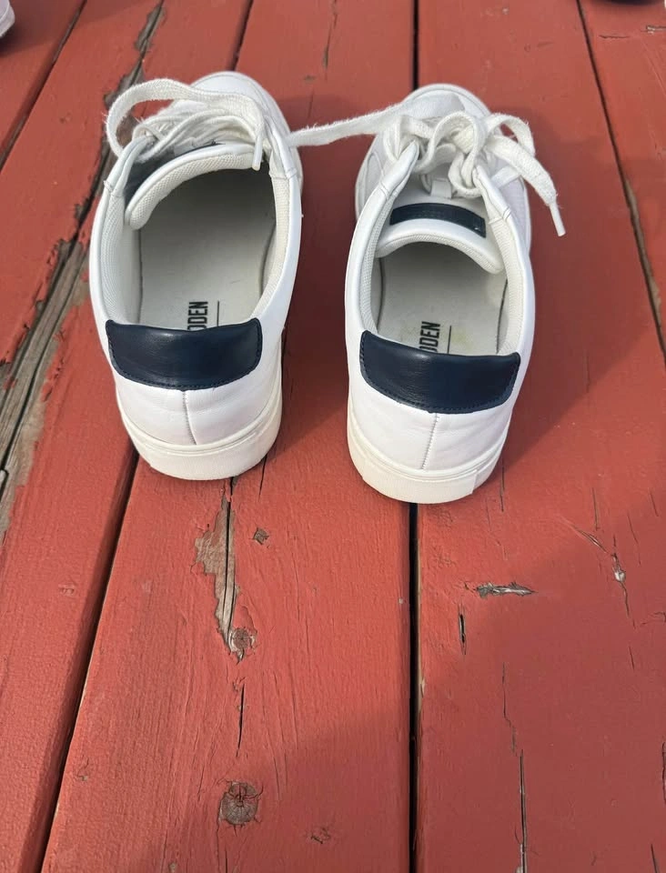 Steve Madden White Sneakers – Stylish Everyday Casual Shoes - photo 2