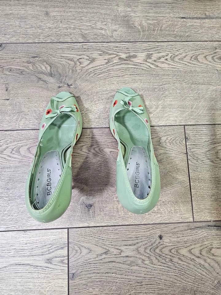 BCBGIRLS Sage Green Floral Embroidered Peep-Toe Stiletto Heels