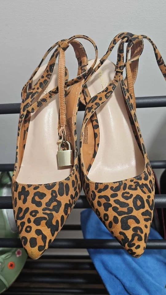 Shoedazzle Leopard Print Pointed Toe Ankle Strap Pumps - photo 4