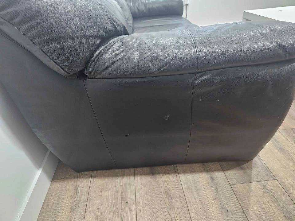 Black Leather 3-Seater Sofa - photo 3
