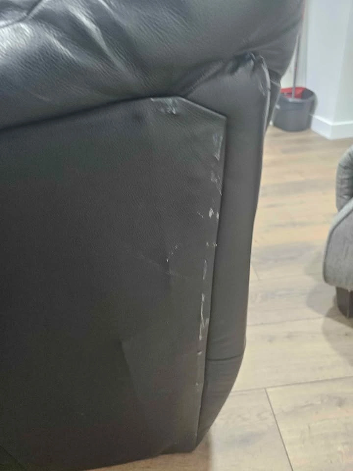 Black Leather 3-Seater Sofa - photo 4