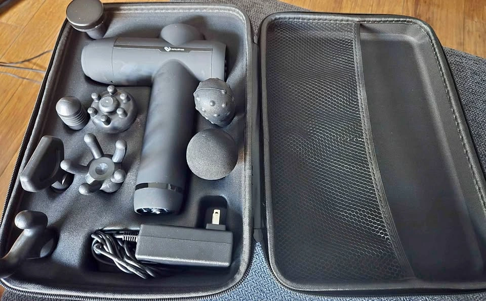 Aurora Revive Massage Gun - Pick up only! Mott Haven