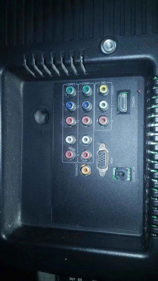 Hisense LCD TV LCD32W57KCA - photo 4