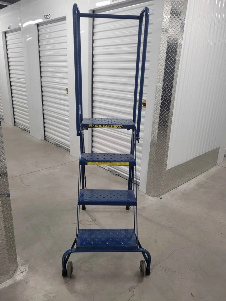 4-Step Blue Rolling Safety Ladder - photo 2