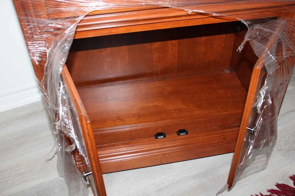Vintage Display Cabinet w/Light - photo 3