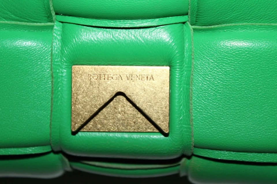 Bottega Veneta Green Cassette Bag - photo 5