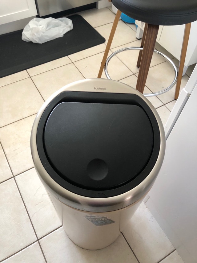 Brabantia Garbage Bin - photo 2