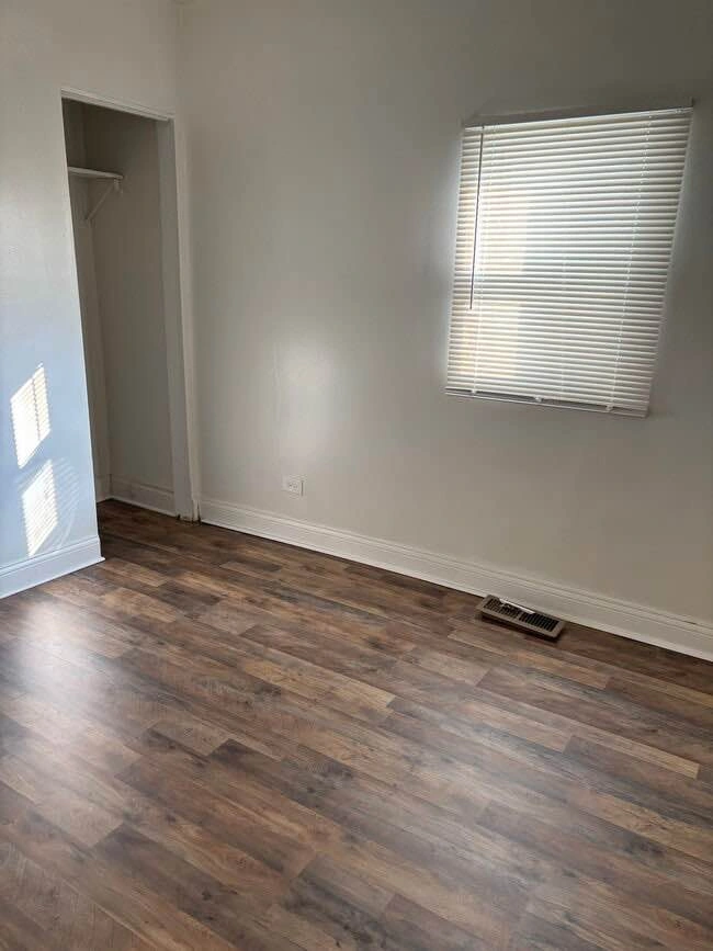3 bed 1 bath - photo 5