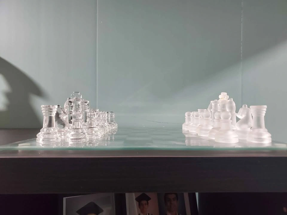 Glass chess - photo 2