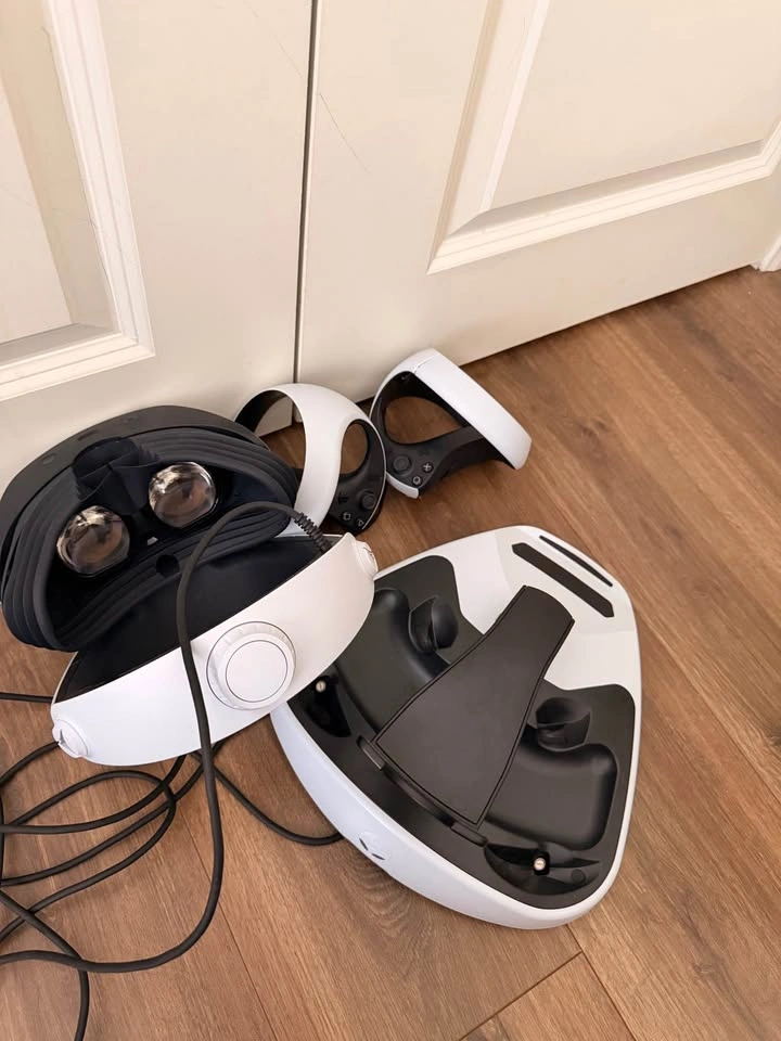 Sony PlayStation VR2 - photo 3