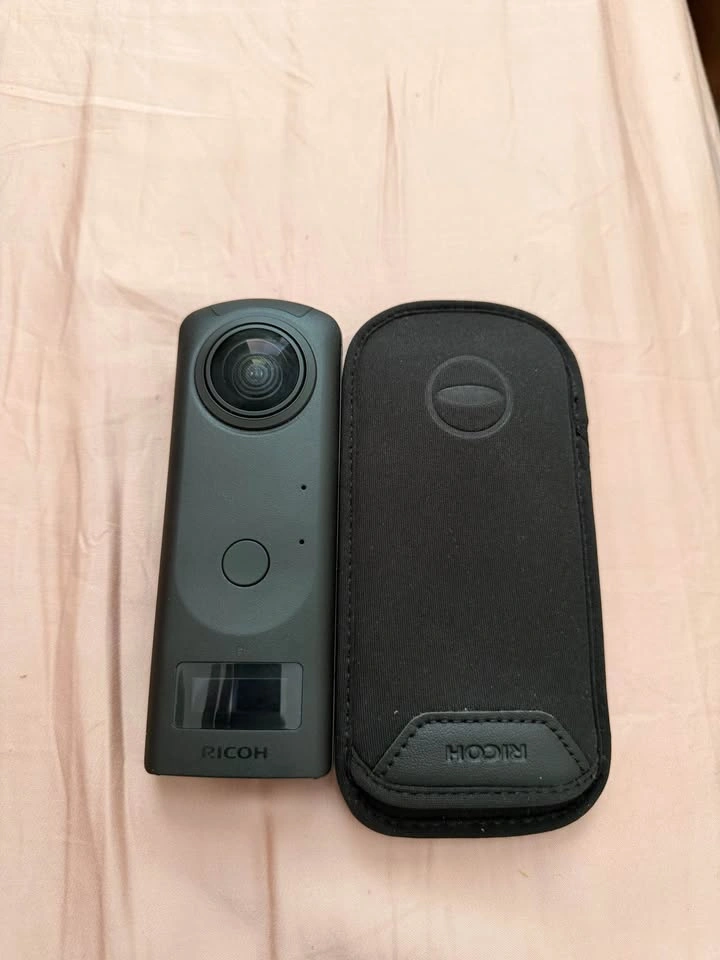 Ricoh Theta Z1 360 Camera 51gb - photo 2