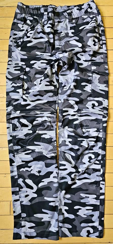 Brand New Mountain Ridge Men's Convertible Zip-Off Cargo Hiking