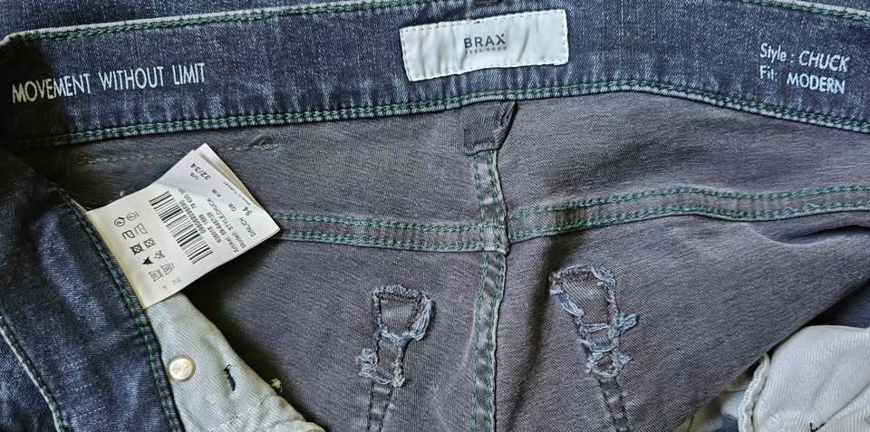 BRAX Premium German Brand Hi-Flex Chuck Modern Fit Jeans 32x34 - photo 4