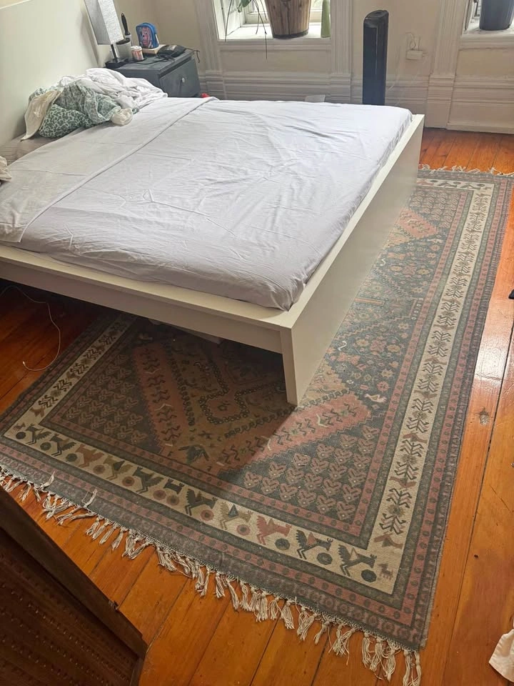 Large Kilim-Style Area Rug