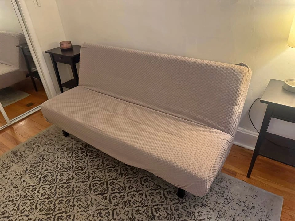Futon Sofa Bed / Convertible Sleeper