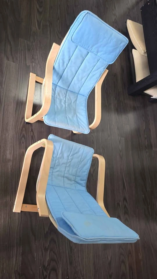 Pair of Kids IKEA POANG Armchairs - photo 3