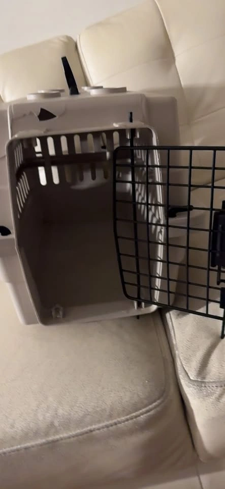 Light Beige Pet Carrier - photo 4